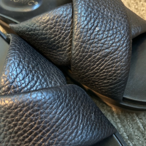 Vionic Vesta slide-on platform sandal - Picture 6 of 8